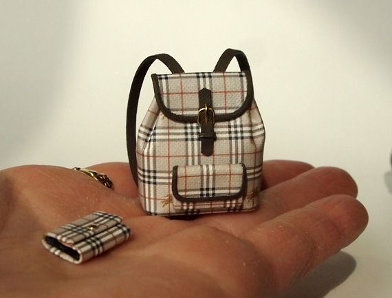 Designer Backpack with Wallet #3 Dollhouse Miniatures | DollhouseAra